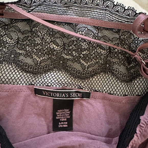 Victoria’s Secret pyjama lace short set - Picture 3 of 3